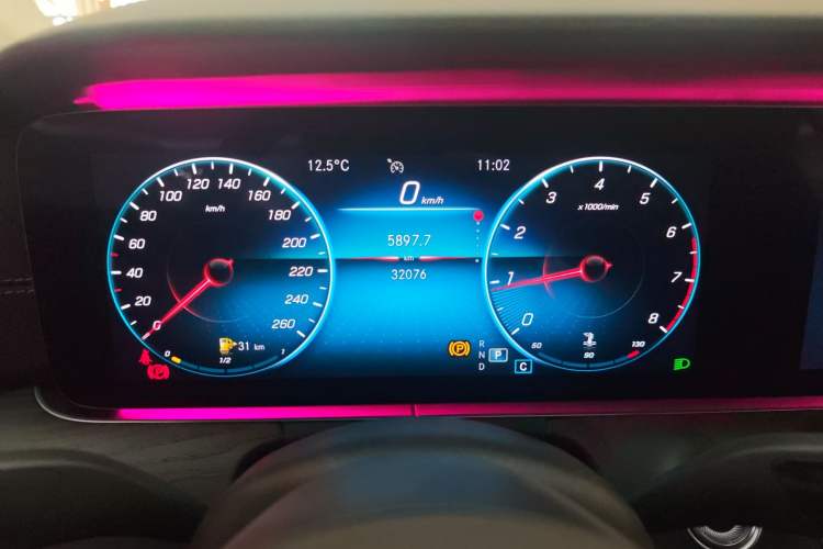Used Mercedes-Benz E-Class 2023 E 260 Convertible Coupe Instrument Cluster