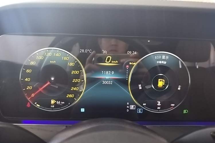 Used Mercedes-Benz E-Class 2023 Restyled E 300 L Sporty and Stylish Edition Instrument Cluster
