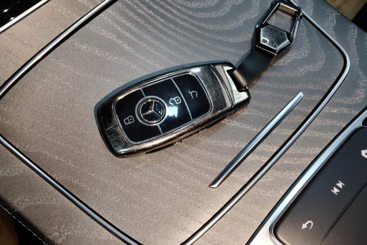Used Mercedes-Benz E-Class 2023 E 300 L Sporty and Stylish Model Interior 1