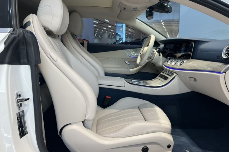 Used Mercedes-Benz E-Class 2023-Year Restyled E 260 Coupe Interior 10