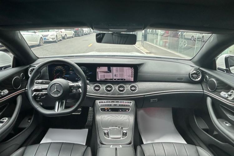 Used Mercedes-Benz E-Class 2023-Year Restyled E 260 Coupe Interior 2