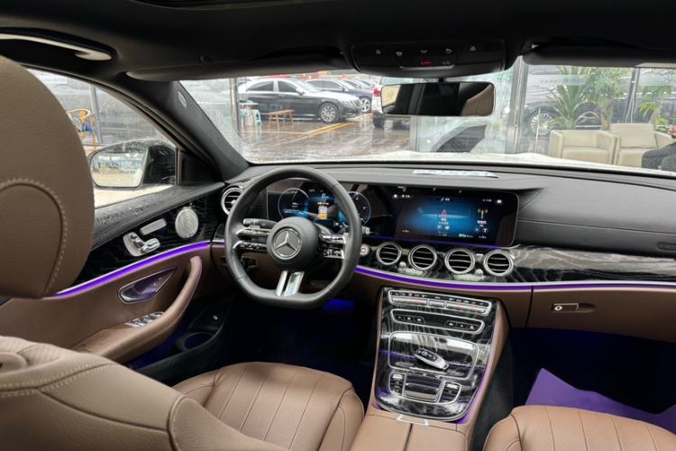Used Mercedes-Benz E-Class 2023 E 300 Stylish Sports Edition Interior 2
