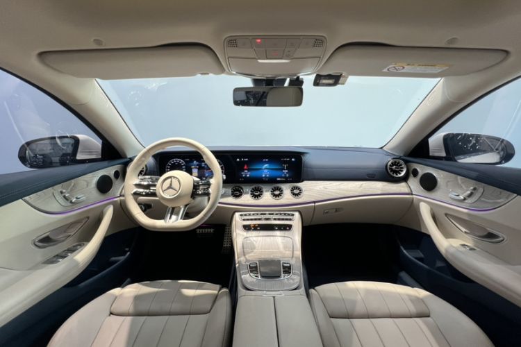 Used Mercedes-Benz E-Class 2023-Year Restyled E 260 Coupe Interior 2