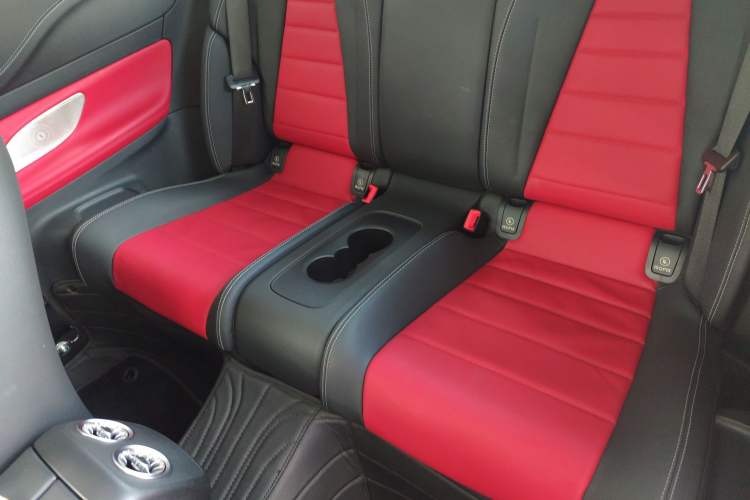 Used Mercedes-Benz E-Class 2023 E 260 Coupe Interior 4