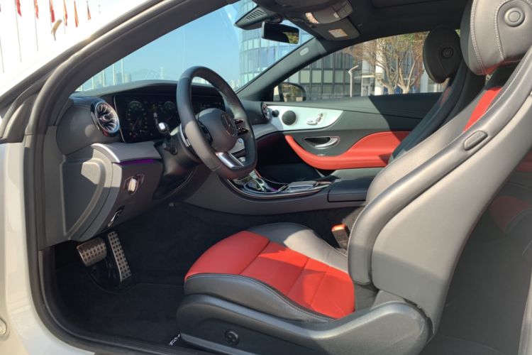 Used Mercedes-Benz E-Class 2023-Year Restyled E 260 Coupe Interior 6