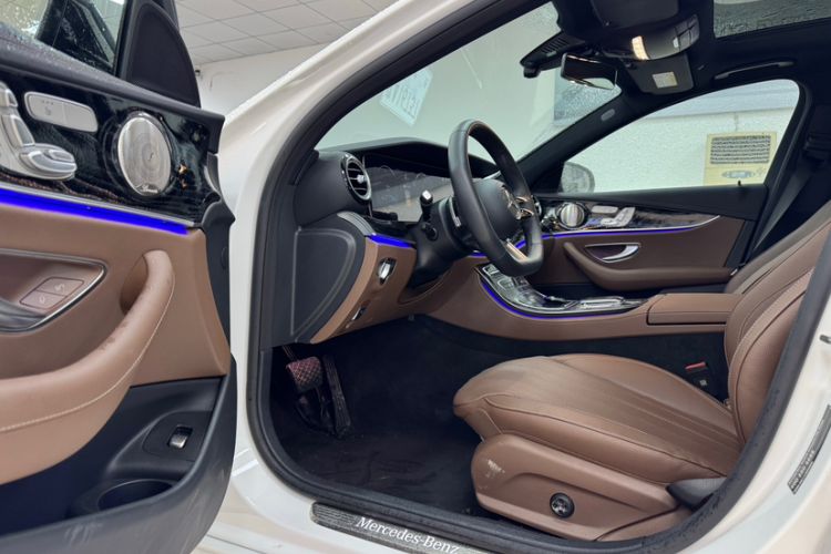Used Mercedes-Benz E-Class 2023 E 300 Stylish Sports Edition Interior 7
