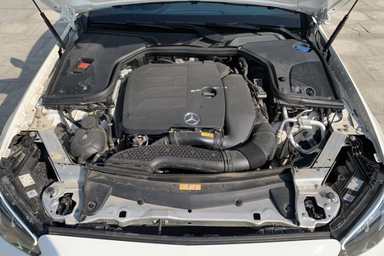 Used Mercedes-Benz E-Class 2023-Year Restyled E 260 Coupe Interior 7