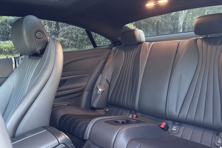 Used Mercedes-Benz E-Class 2023 E 300 Coupe Interior 8