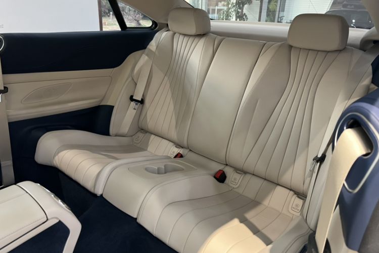 Used Mercedes-Benz E-Class 2023-Year Restyled E 260 Coupe Interior 9