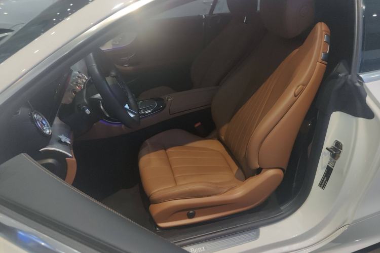 Used Mercedes-Benz E-Class 2023 E 260 Coupe Left Front Seat