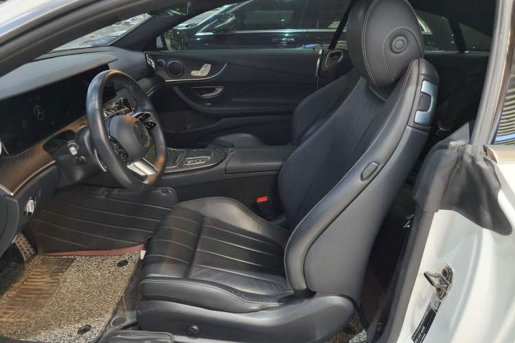 Used Mercedes-Benz E-Class 2023-Year Restyled E 260 Coupe Left Front Seat