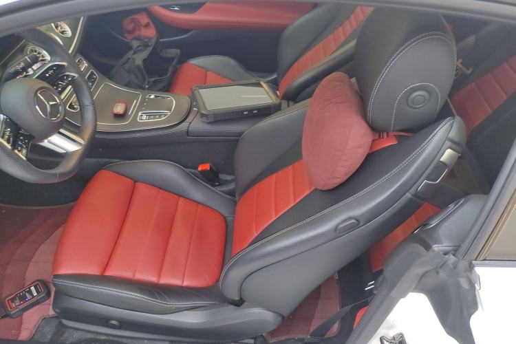 Used Mercedes-Benz E-Class 2023 E 300 Coupe Left Front Seat