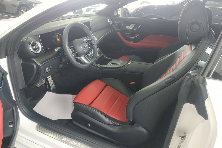 Used Mercedes-Benz E-Class 2023-Year Restyled E 260 Coupe Left Front Seat