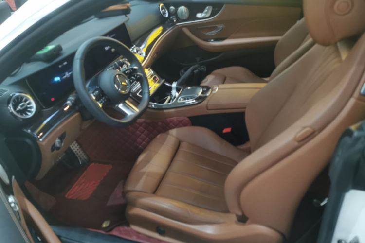 Used Mercedes-Benz E-Class 2023 E 260 Coupe Left Front Seat