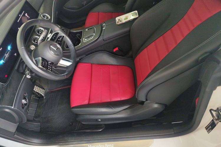 Used Mercedes-Benz E-Class 2023 E 260 Coupe Left Front Seat
