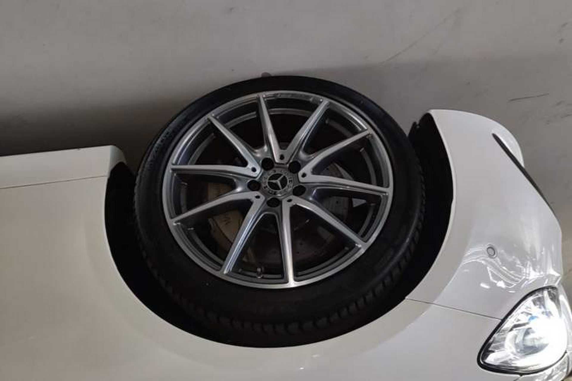 Used Mercedes-Benz E-Class 2023 E 260 Coupe Left Front Wheel Hub