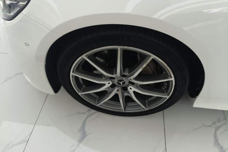 Used Mercedes-Benz E-Class 2023 E 260 Coupe Left Front Wheel Hub