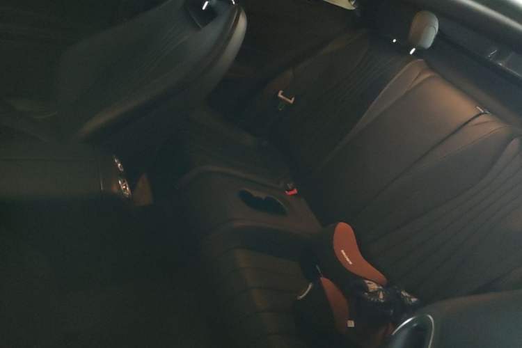 Used Mercedes-Benz E-Class 2023 E 260 Coupe Left Rear Seat