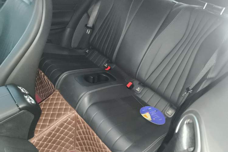 Used Mercedes-Benz E-Class 2023 E 260 Coupe Left Rear Seat