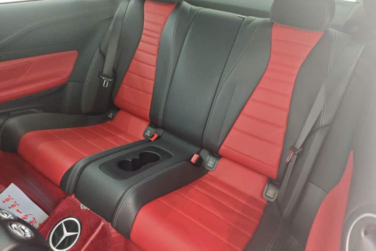 Used Mercedes-Benz E-Class 2023 E 260 Coupe Left Rear Seat