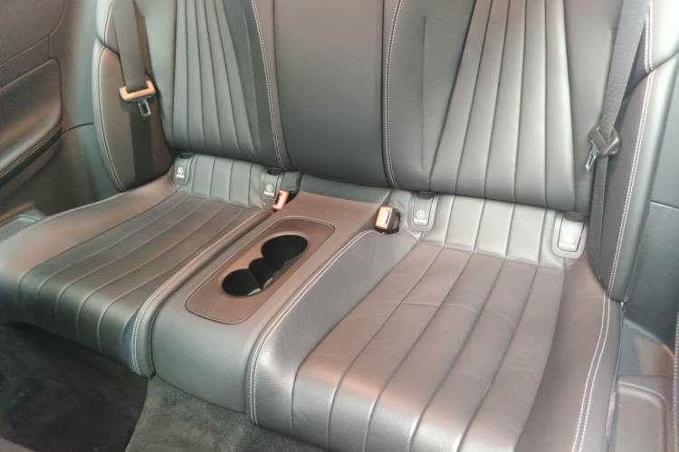 Used Mercedes-Benz E-Class 2023 E 260 Coupe Left Rear Seat