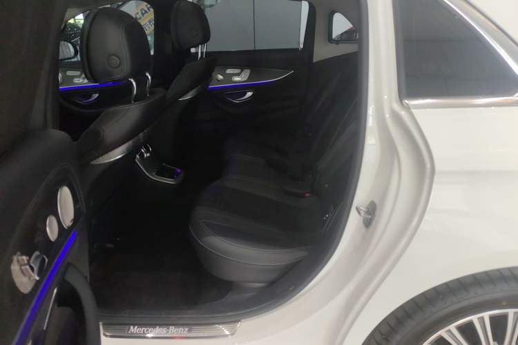 Used Mercedes-Benz E-Class 2023 Updated E 300 L Luxury Edition Left Rear Seat