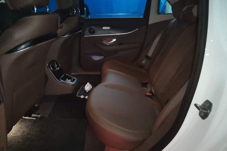 Used Mercedes-Benz E-Class 2023 E 300 L Stylish Model Left Rear Seat