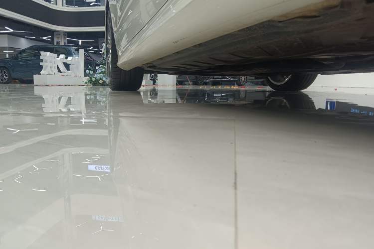 Used Mercedes-Benz E-Class 2023 E 260 Coupe Left Side Sill