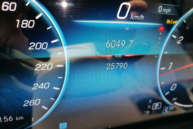 Used Mercedes-Benz E-Class 2023 E 300 Coupe Odometer Close Up