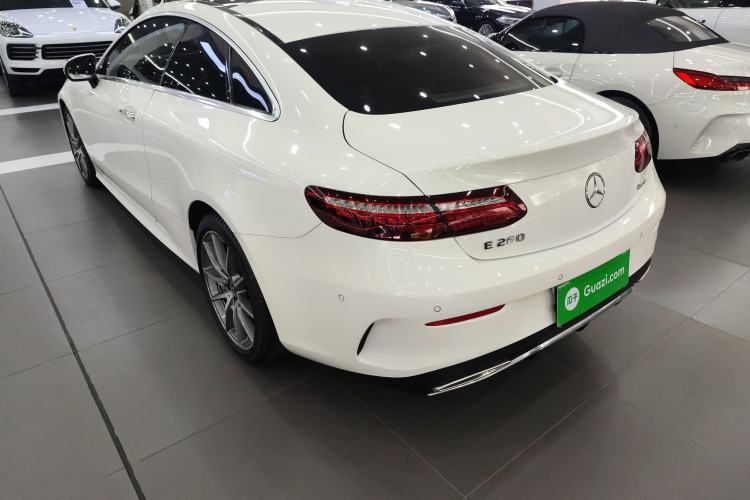 Used Mercedes-Benz E-Class 2023 E 260 4MATIC Coupe Rear Left 45 Deg