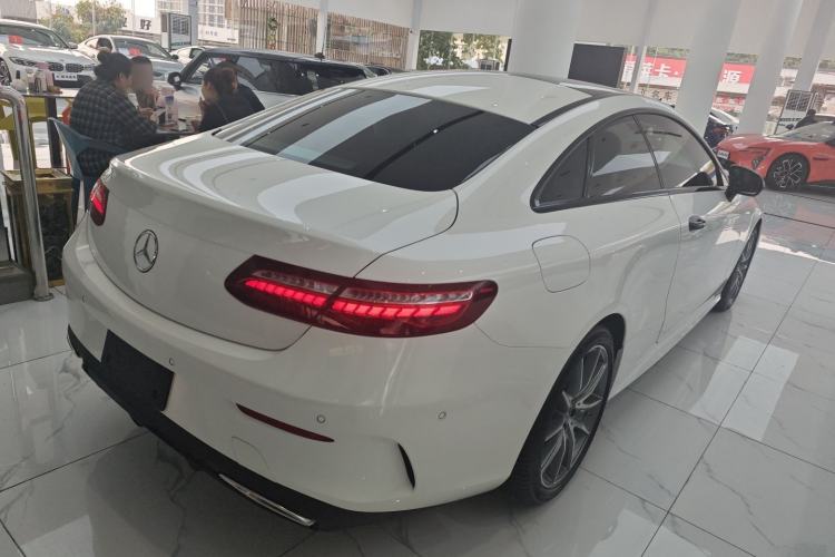 Used Mercedes-Benz E-Class 2023 E 260 Coupe Rear Right 45 Deg
