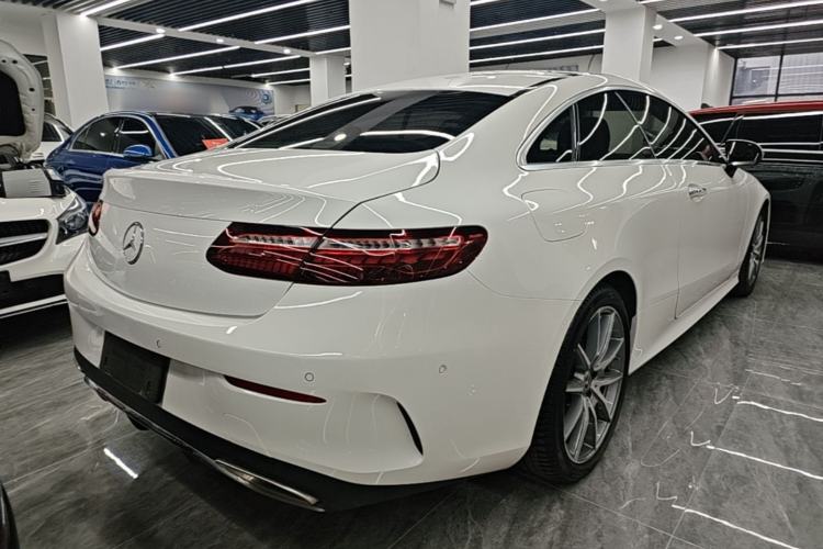 Used Mercedes-Benz E-Class 2023 E 260 Coupe Rear Right 45 Deg