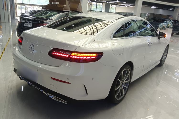 Used Mercedes-Benz E-Class 2023 E 260 Coupe Rear Right 45 Deg