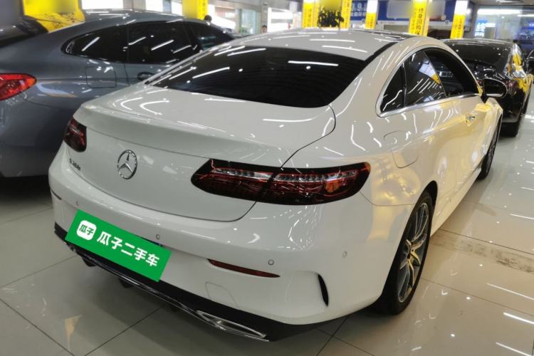 Used Mercedes-Benz E-Class 2023 E 260 Coupe Rear Right 45 Deg