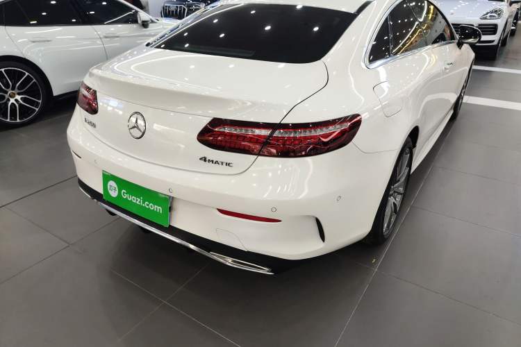 Used Mercedes-Benz E-Class 2023 E 260 4MATIC Coupe Rear Right 45 Deg