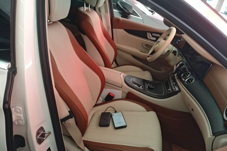 Used Mercedes-Benz E-Class 2023 E 300 L Luxury Model Right Front Seat