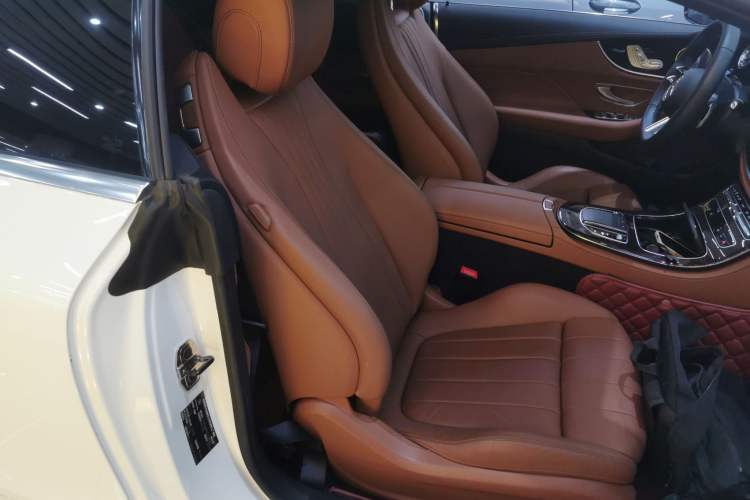 Used Mercedes-Benz E-Class 2023 E 260 Coupe Right Front Seat