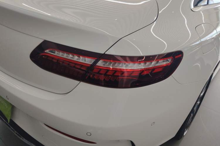 Used Mercedes-Benz E-Class 2023-Year Restyled E 260 Coupe Right Rear Taillight