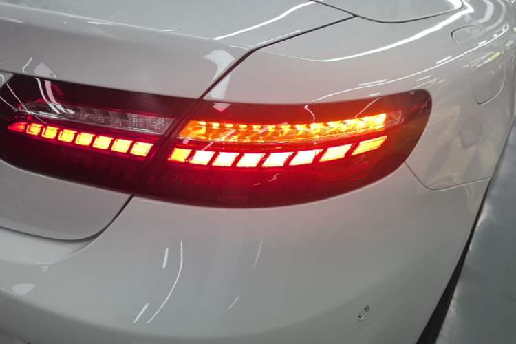 Used Mercedes-Benz E-Class 2023 Restyled E 260 Convertible Coupe Right Rear Taillight