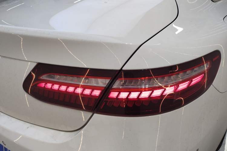Used Mercedes-Benz E-Class 2023 E 300 Coupe Right Rear Taillight