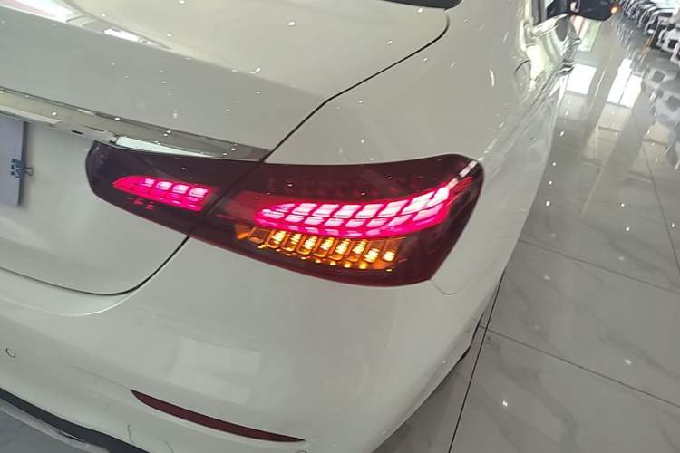 Used Mercedes-Benz E-Class 2023 Restyled E 300 L Sporty and Stylish Edition Right Rear Taillight