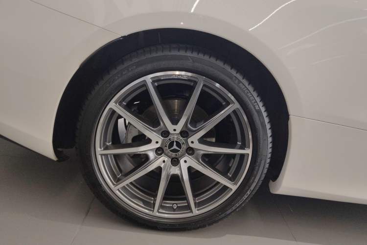 Used Mercedes-Benz E-Class 2023-Year Restyled E 260 Coupe Right Rear Wheel Hub