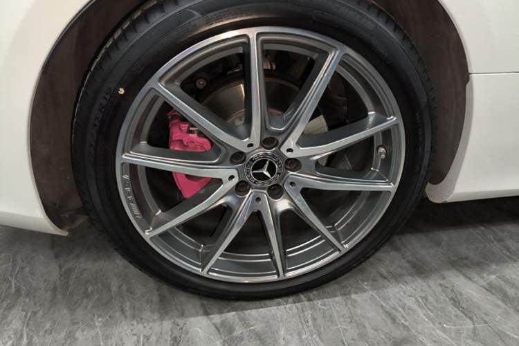 Used Mercedes-Benz E-Class 2023 E 260 Coupe Right Rear Wheel Hub