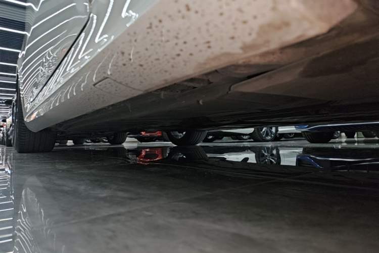 Used Mercedes-Benz E-Class 2023 E 260 Coupe Right Side Sill