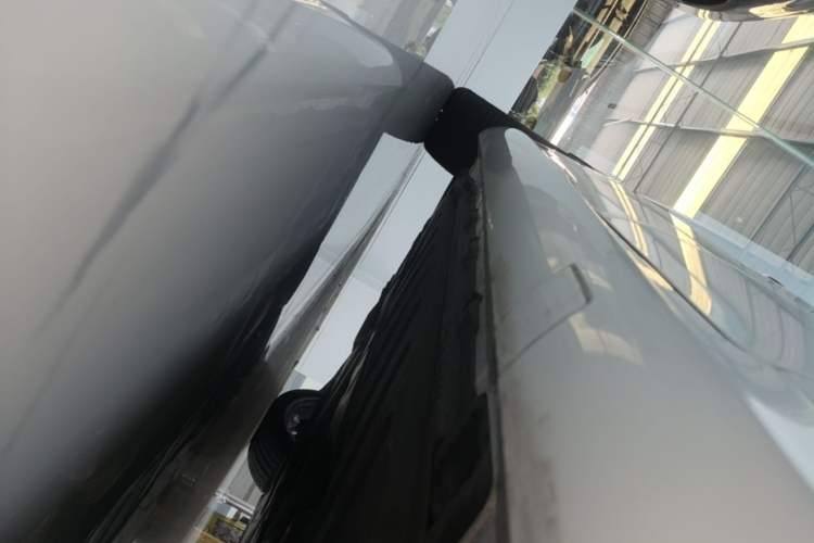 Used Mercedes-Benz E-Class 2023 E 260 Coupe Right Side Sill
