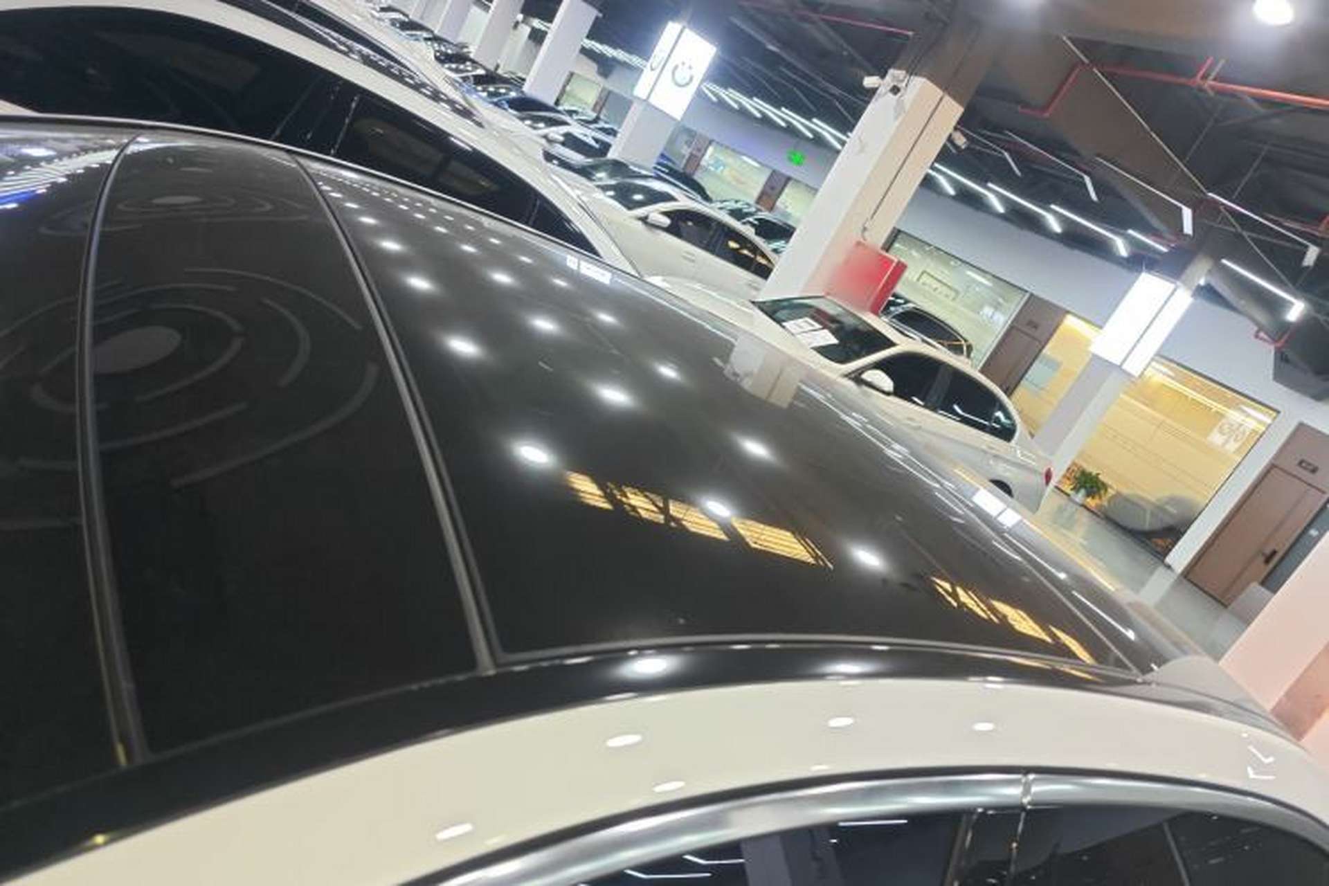 Used Mercedes-Benz E-Class 2023 E 260 L Roof
