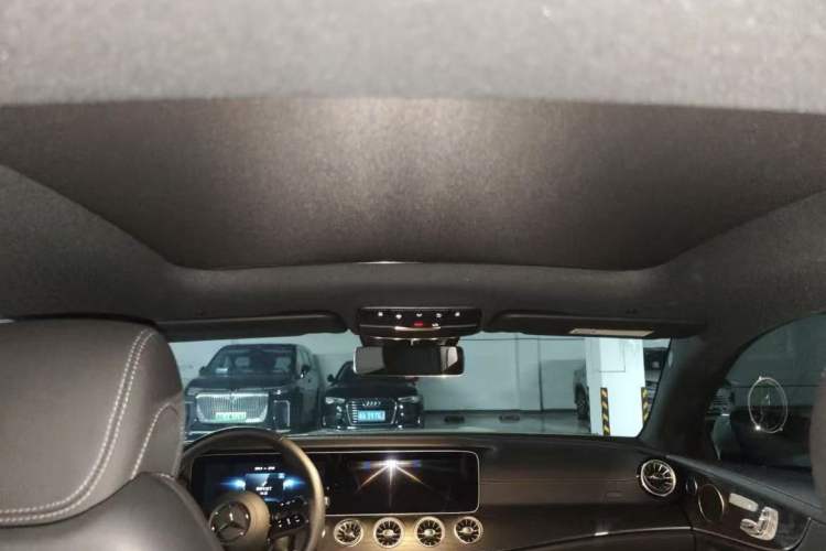 Used Mercedes-Benz E-Class 2023-Year Restyled E 300 Coupe Roof