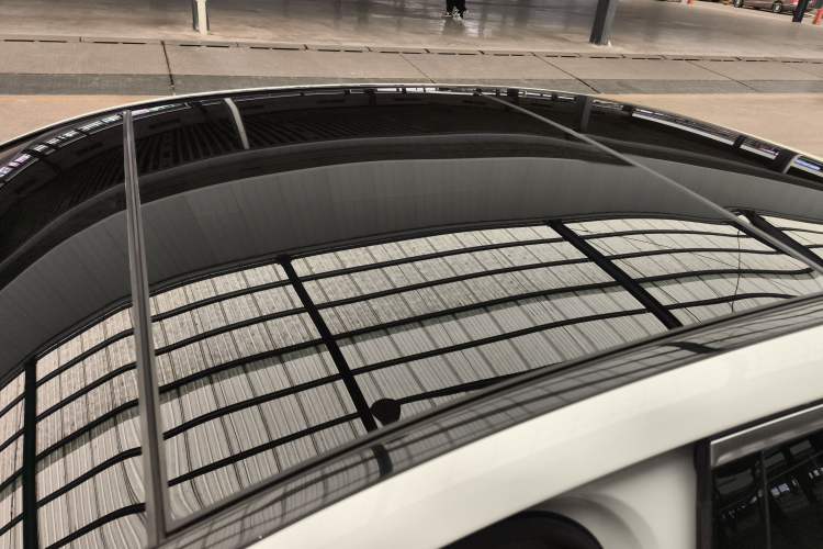 Used Mercedes-Benz E-Class 2023 E 300 L Sporty and Stylish Model Roof