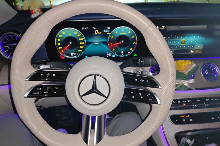 Used Mercedes-Benz E-Class 2023 E 260 Coupe Steering Wheel