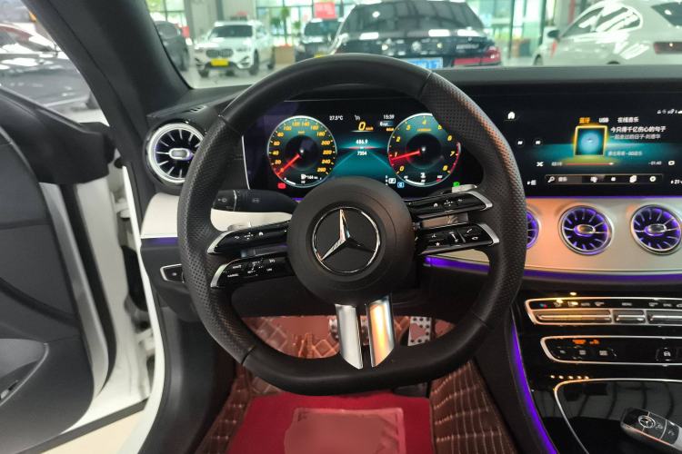 Used Mercedes-Benz E-Class 2023 E 260 Coupe Steering Wheel